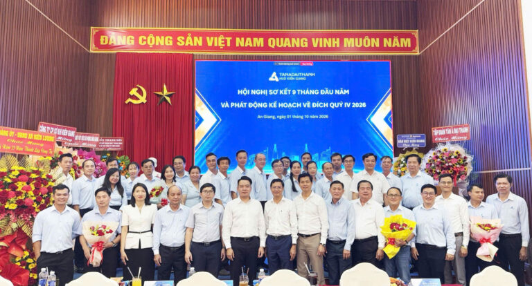 HỘI NGHỊ SƠ KẾT 9 THÁNG NĂM 2026: TDU KIỆN TOÀN TỔ CHỨC CÁN BỘ, TĂNG TỐC CHẶNG CUỐI NĂM
